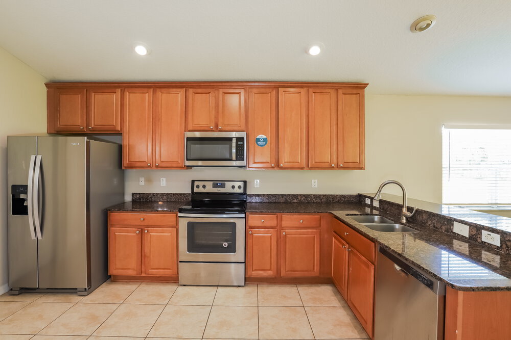 Building Photo - 2419 Hamlet Cir