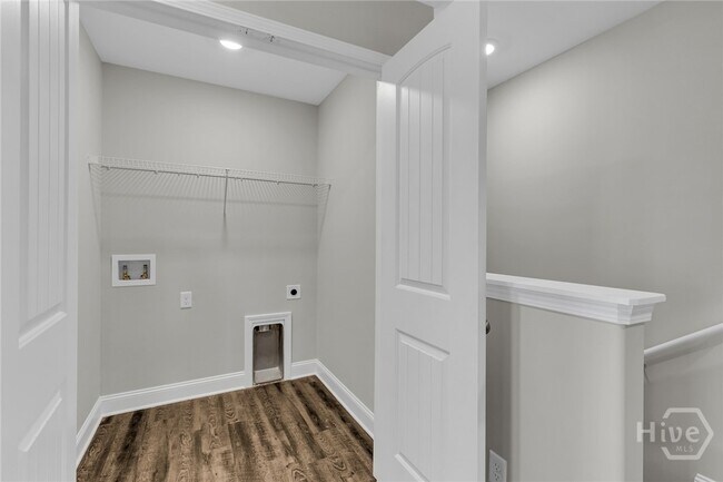 Building Photo - 110 Birch Cir