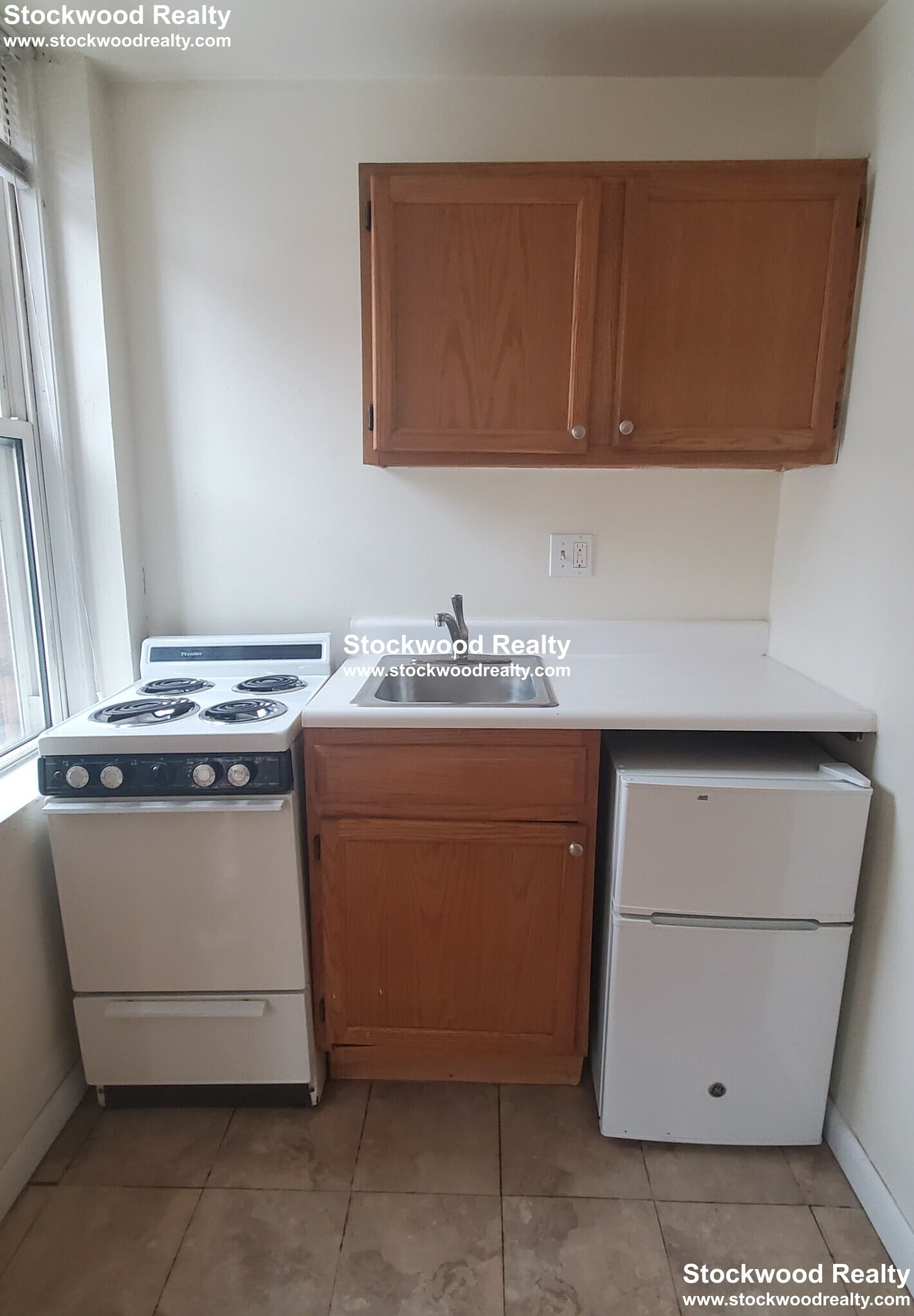 Building Photo - 23 S Huntington Ave