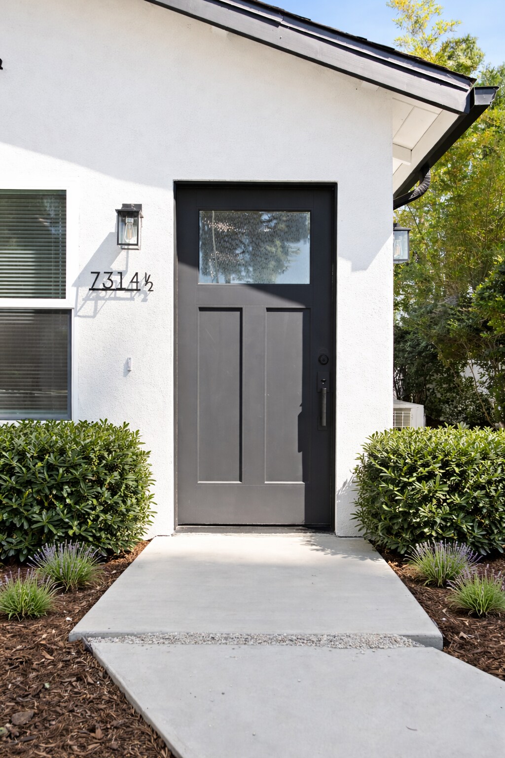 Entrance - 7314 Fallbrook Ave