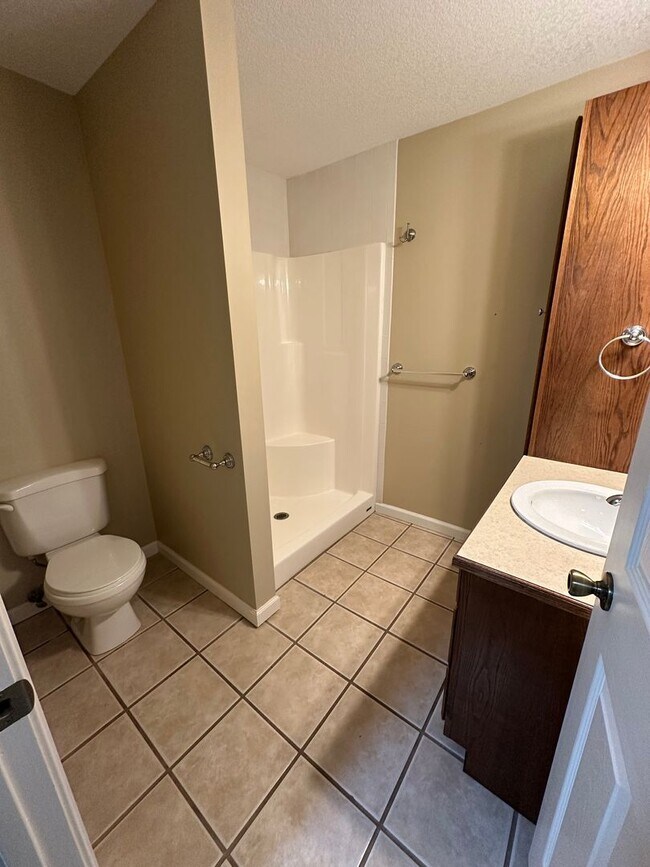 Building Photo - 2810 Jefferson St