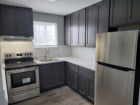 Building Photo - Station Court Apartments