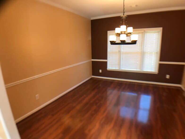 Building Photo - 11075 Regal Forest Dr.