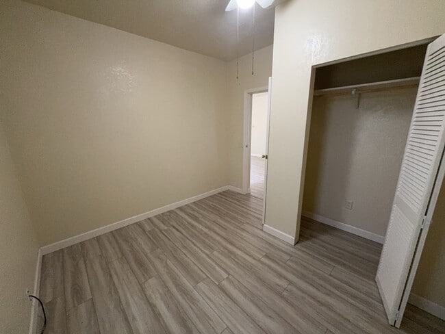Building Photo - Charming 2 Bed 1 Bath home located in Eureka