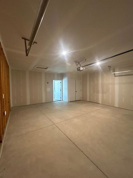 Building Photo - 12803 E Blake St