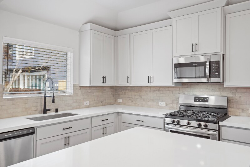 Building Photo - 2107 Pueblito Dr