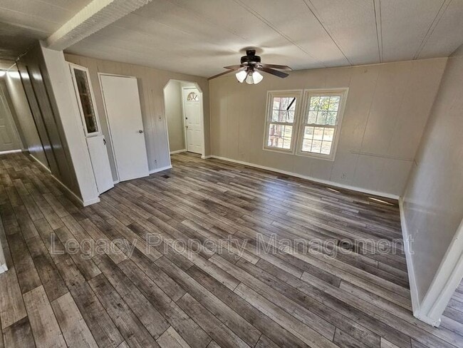 Building Photo - 1348C Stonewall Springs Rd