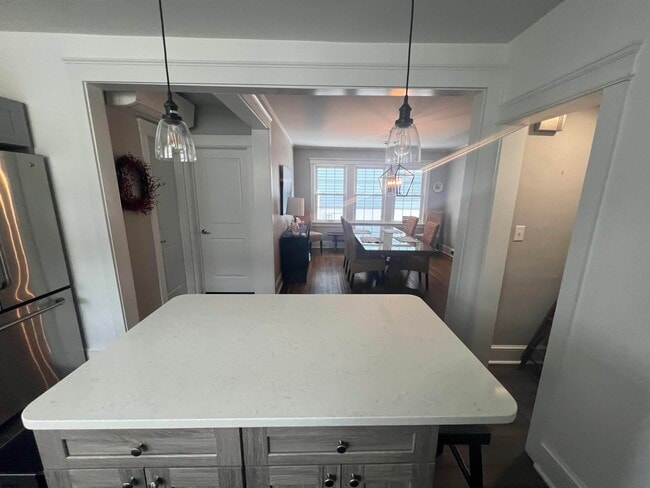 Building Photo - 29 N Hanover Ave