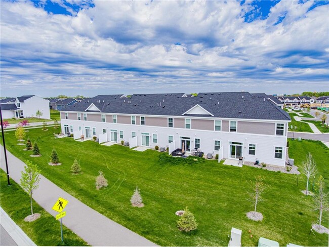 Building Photo - 1504 Dogwood Ln