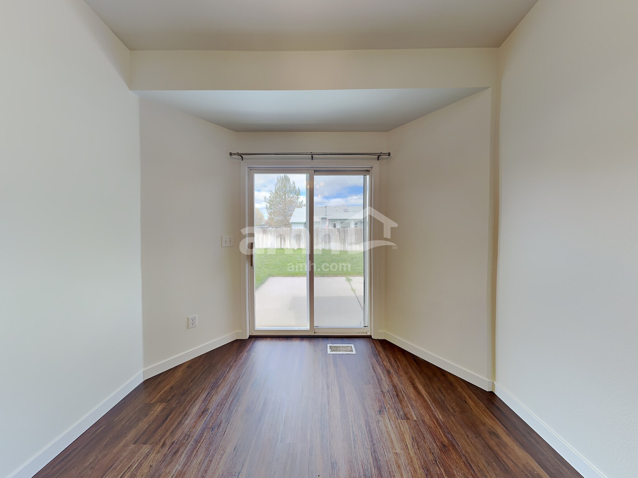 Building Photo - 7890 W Powell St