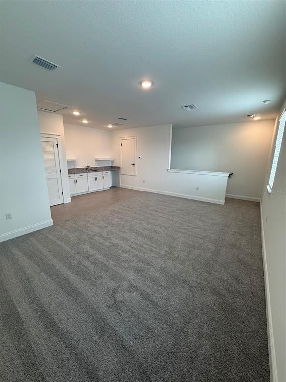 Building Photo - 15168 Field Daisy Dr