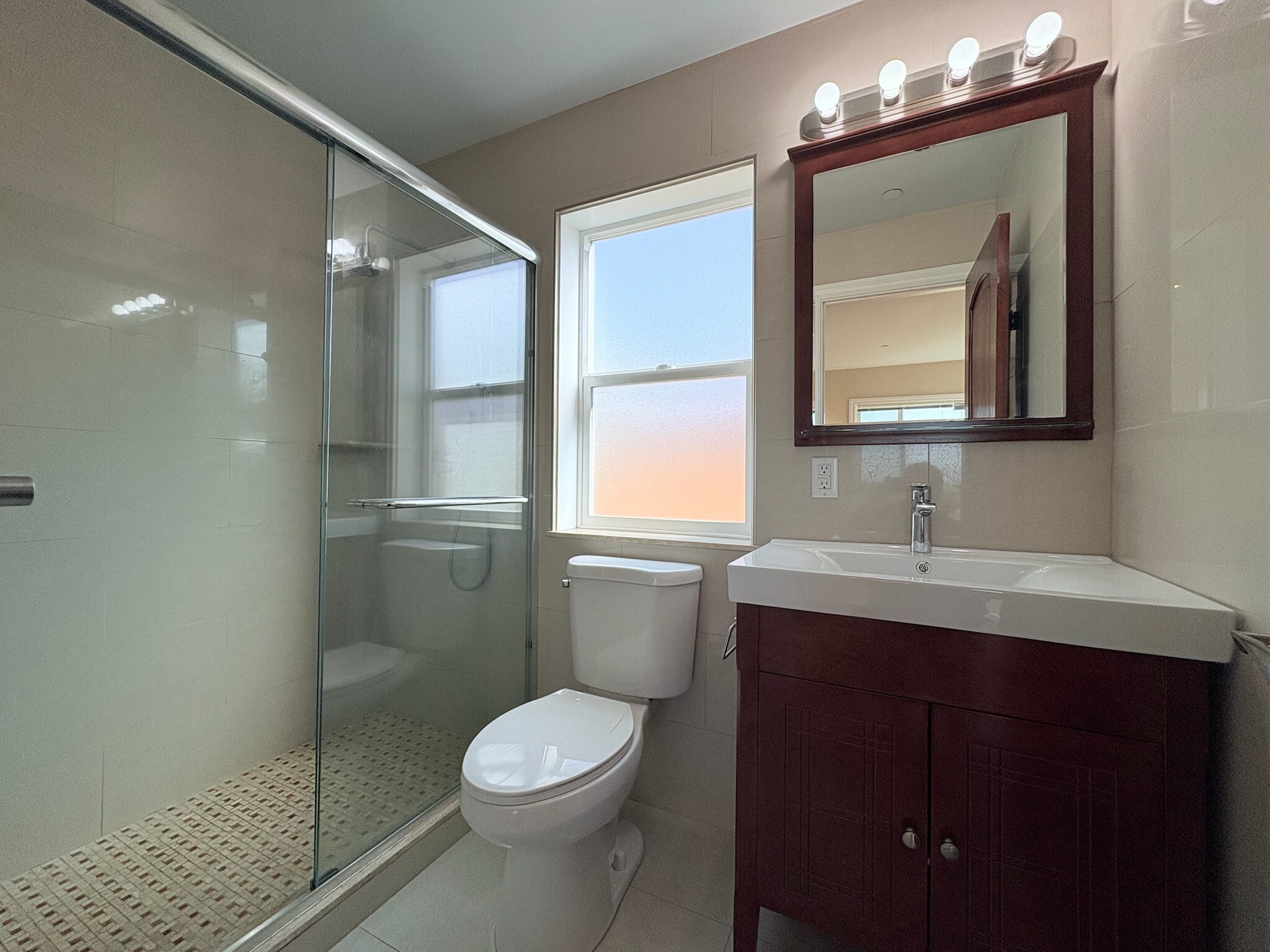 Bathroom 4 - 109 Hillcrest Dr