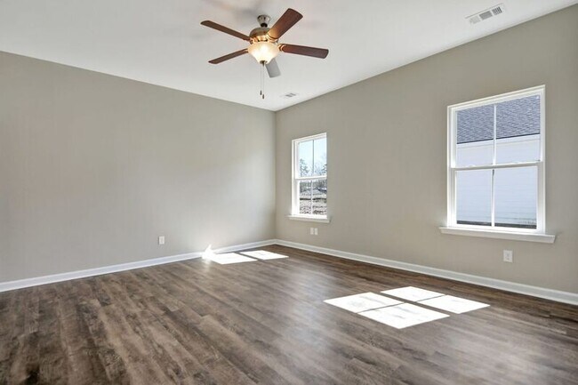 Building Photo - 102 Kennah Ct