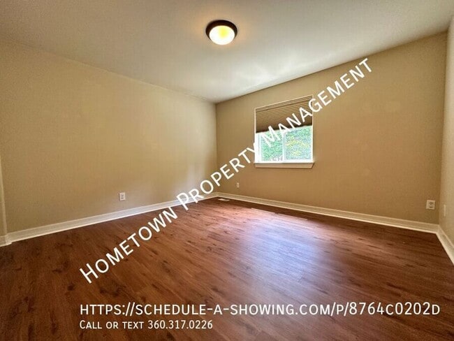 Building Photo - 7301 Ashdown Ln SE