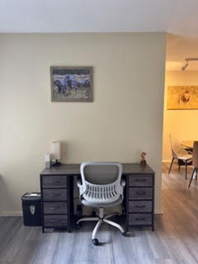 Building Photo - 8207 De Longpre Ave