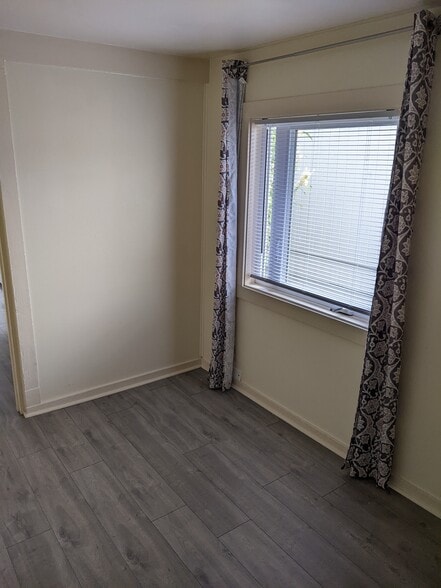 Bedroom (2) - 1124 Almaden St