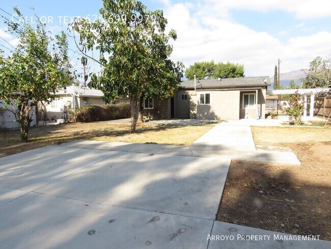 Building Photo - 808 Beckville St