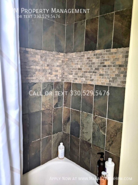 Building Photo - Akron University Student Housing