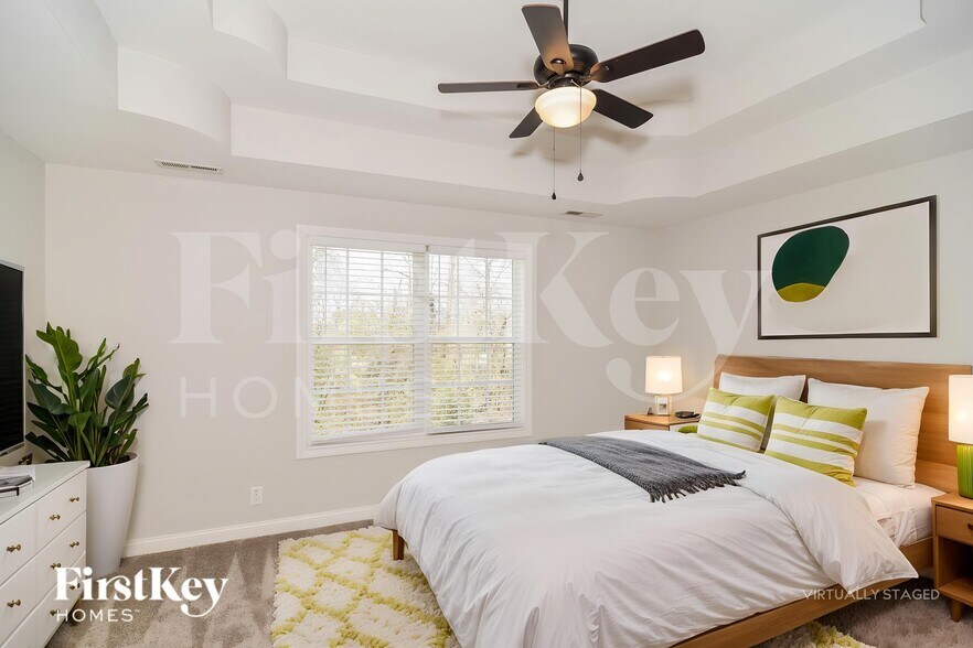 Building Photo - 388 Abeline Dr