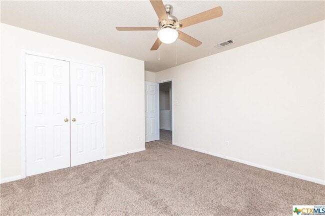 Building Photo - 2122 Modoc Dr