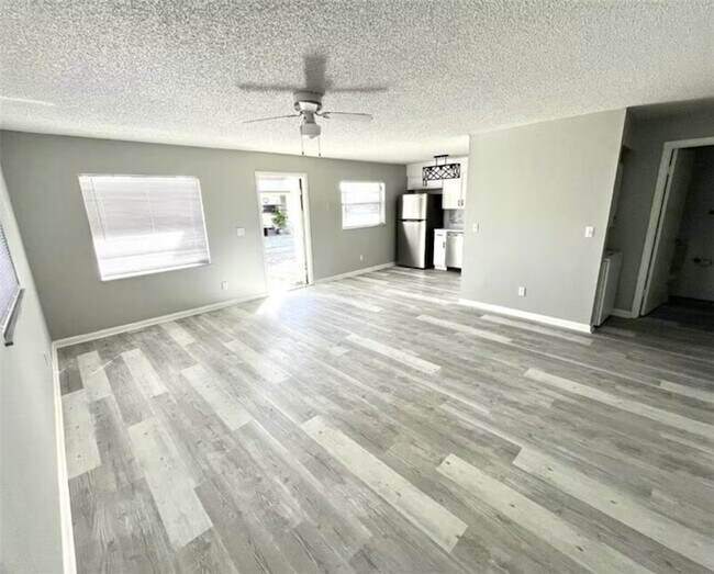 Building Photo - 1408 40th Ave
