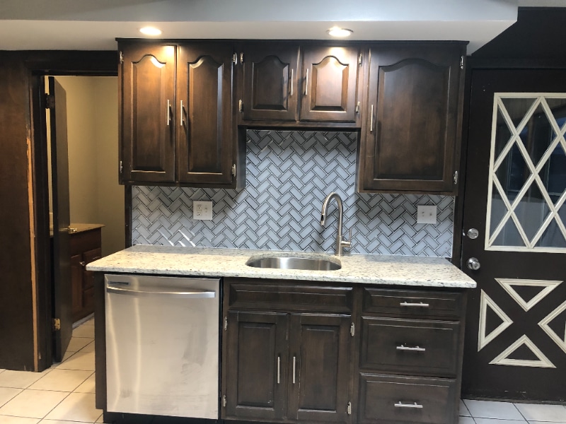 Building Photo - 21 S Loveland Ave