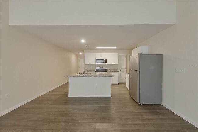 Building Photo - 9120 Aegean Cir
