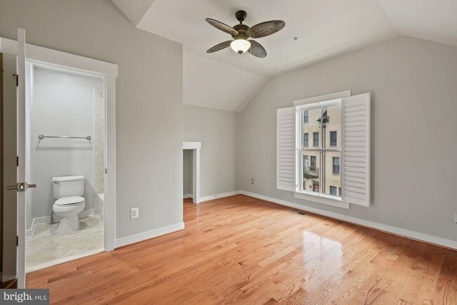 Building Photo - 2735 Cassedy St