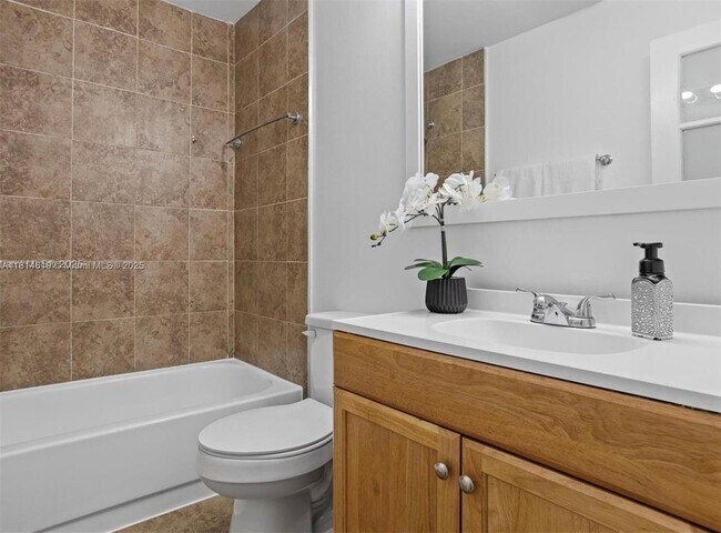 Building Photo - 11041 SW 11th Ct