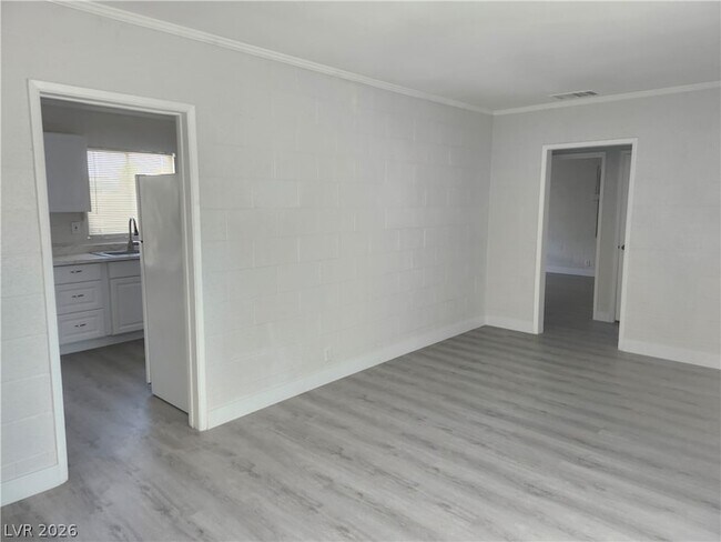 Building Photo - 4624 Evergreen Pl