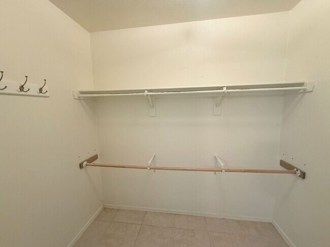 Building Photo - 3933 W Rock Basin Ln