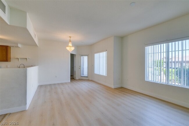 Building Photo - 9303 Gilcrease Ave