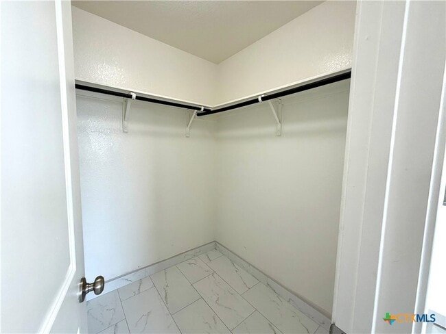 Building Photo - 216 Star Pass