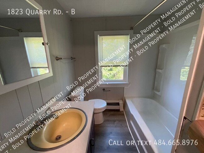 Building Photo - 1823 Quarry Rd