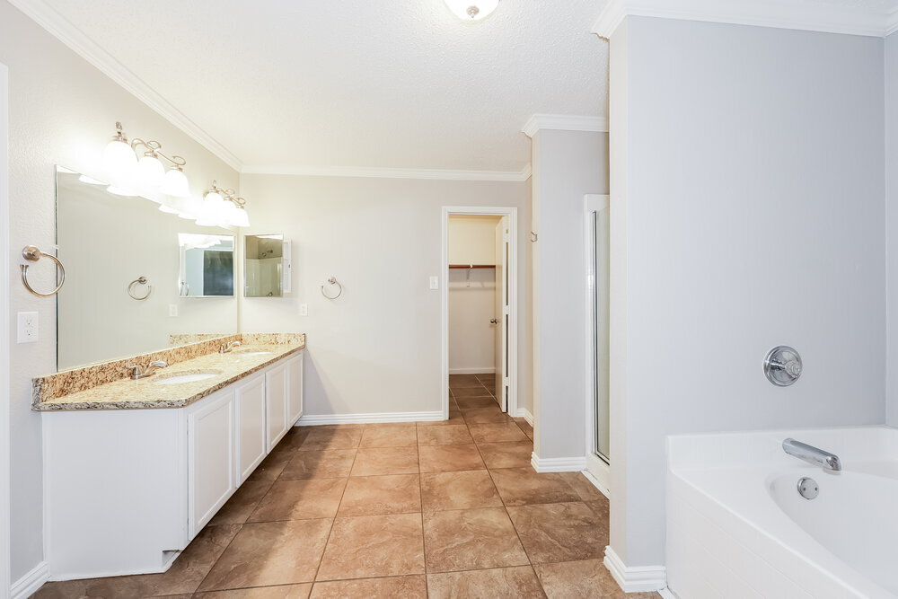 Building Photo - 3904 Foxhound Ln