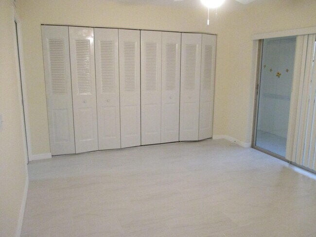 Building Photo - 31 Canterbury B