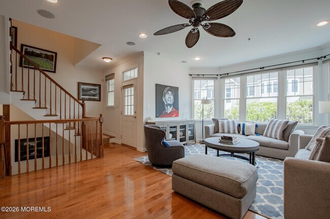 Building Photo - 5 Grant St