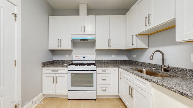 Building Photo - 2626 E 78th St