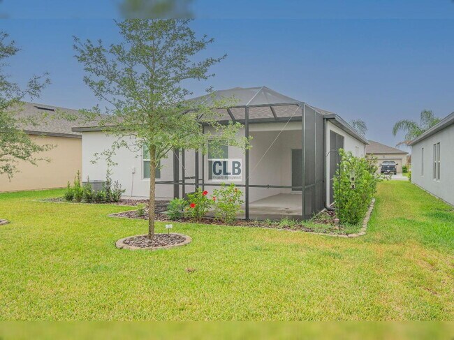 Building Photo - Neverland3012