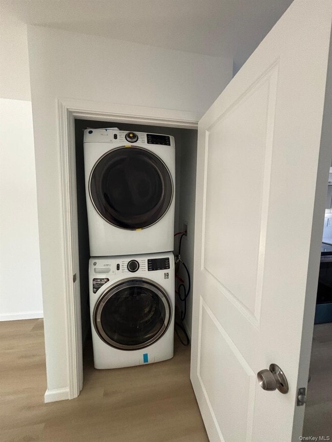 Building Photo - 237 Beaver Dr