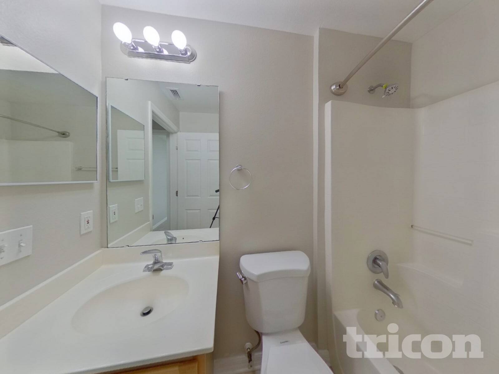 Building Photo - 2718 Port Ct