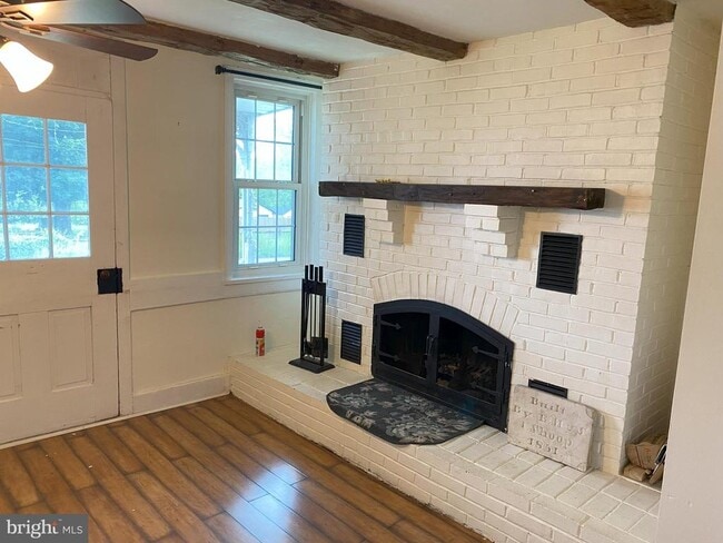 Primary Photo - 7097 Union Deposit Rd