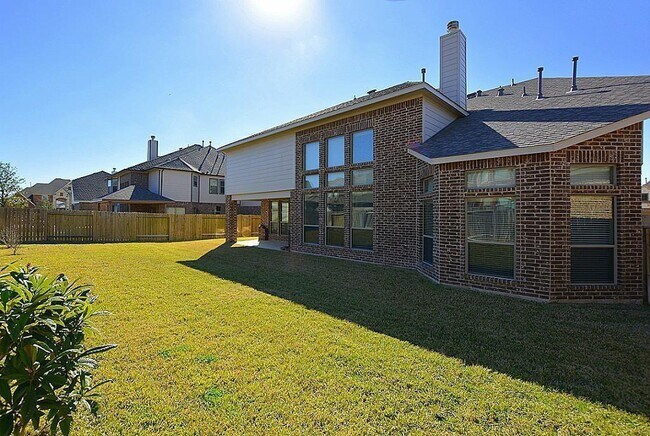 Building Photo - 26910 Boulder Hill Ct