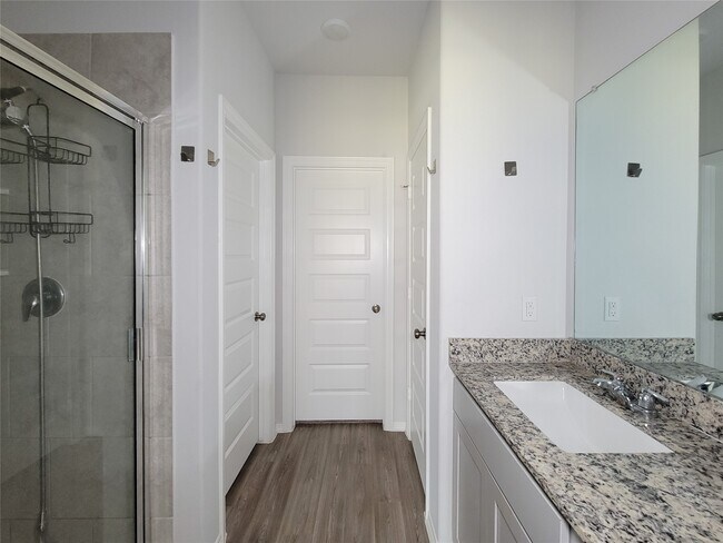 Building Photo - 23330 Kinsfolk Dr