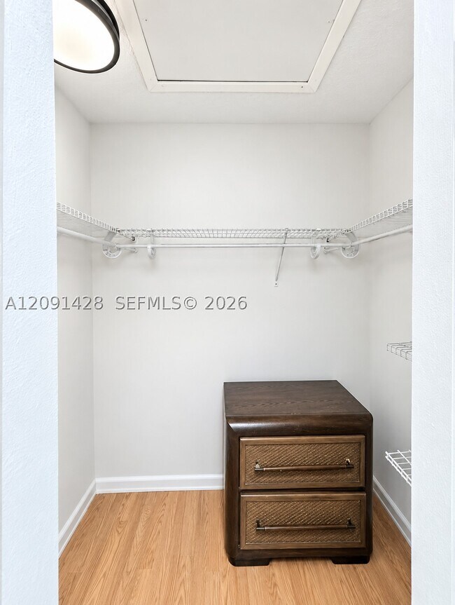 Building Photo - 22344 Palomita Dr