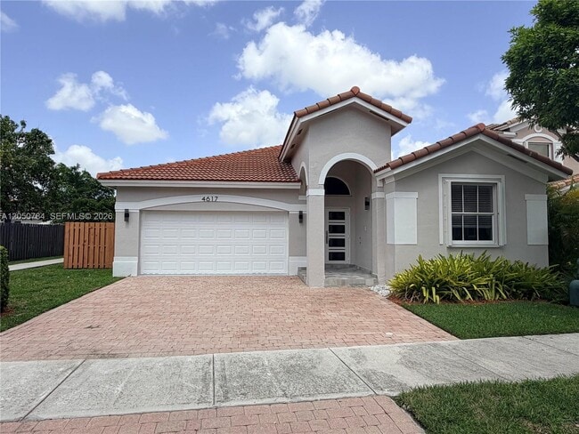 Building Photo - 4617 NW 96th Ave