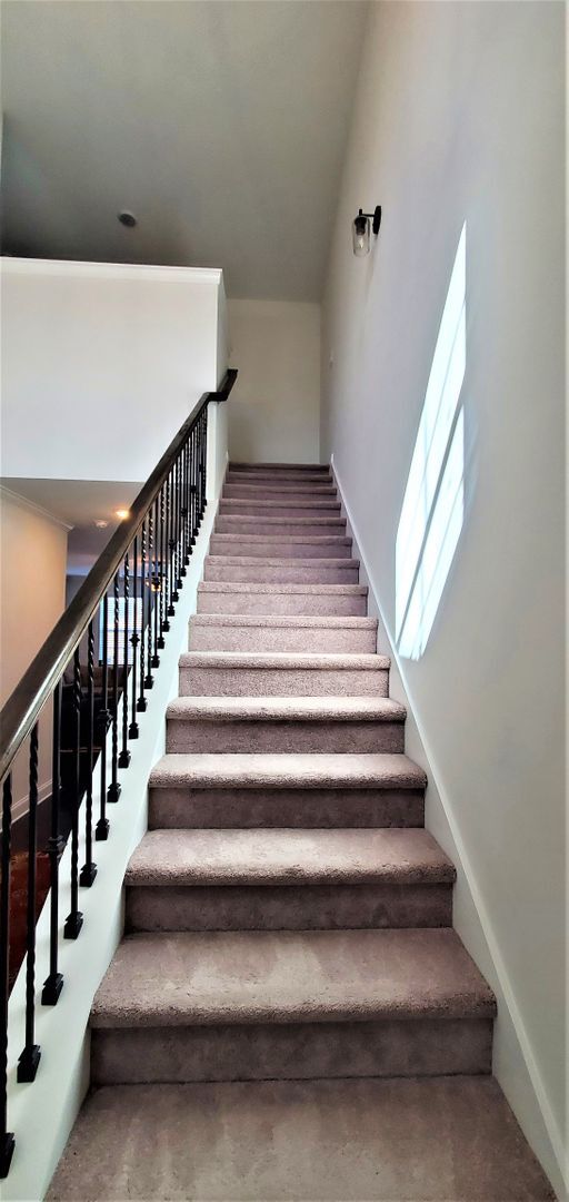 Building Photo - 1201 Cobblefield Dr