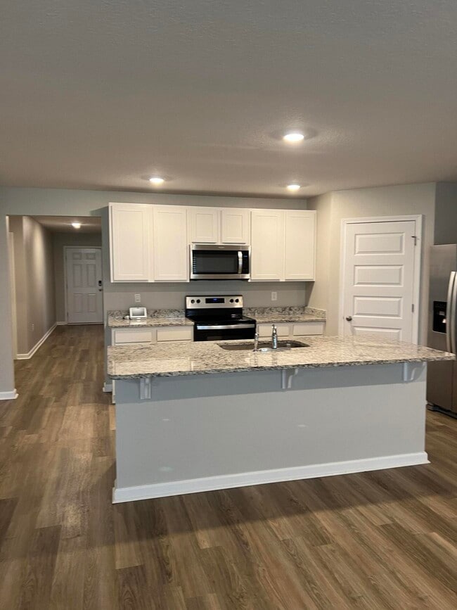 Building Photo - 4607 Reveille Wy