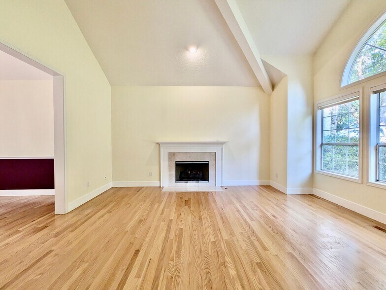 Building Photo - 4089 Melissa Dr