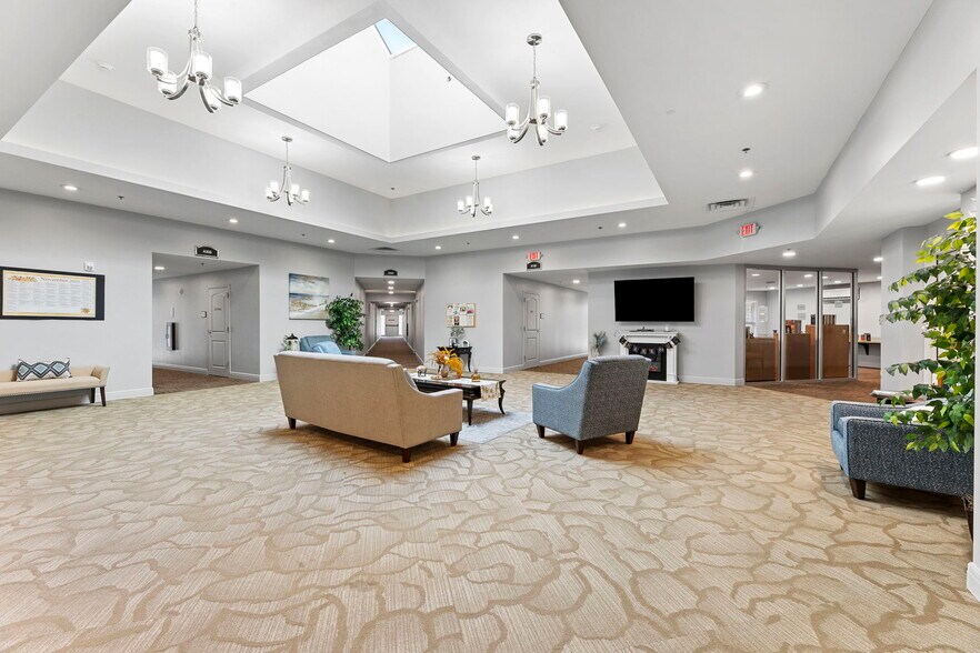 Building Photo - 2900 NE Kendallwood Pkwy